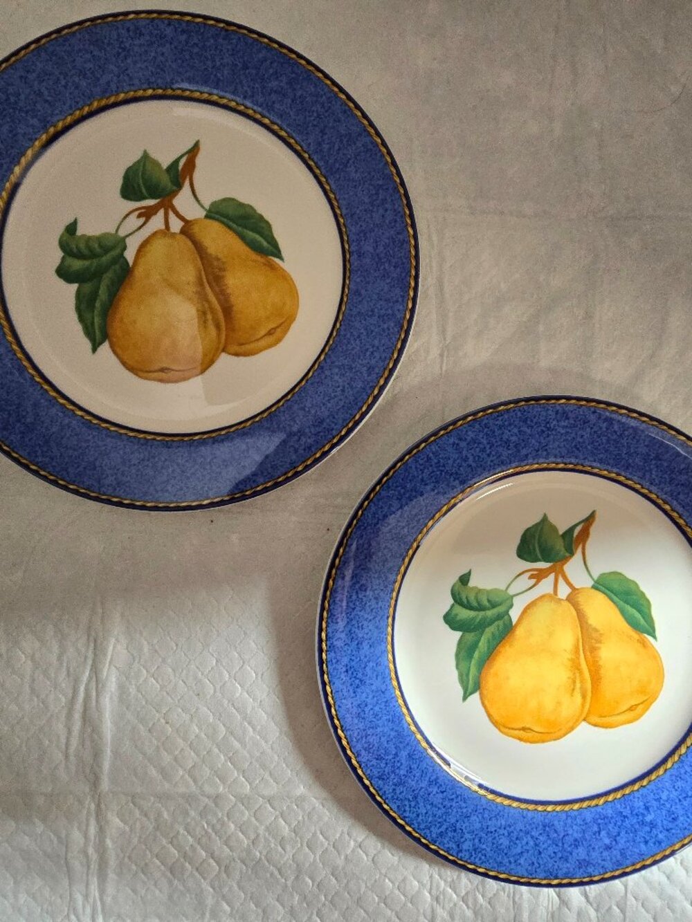 Set Of 2 Victoria Beale Blue Harvest Porcelain Salad Plates #9056 EUC 7 3/4".